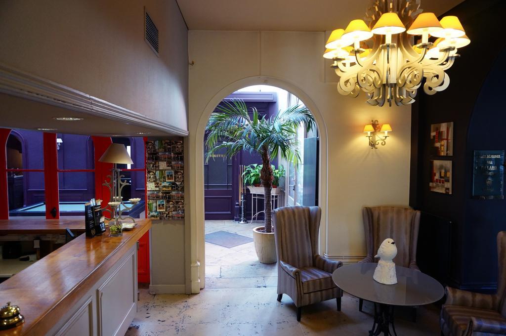 Logis Hotel De Bourgogne - Mâcon Eksteriør bilde