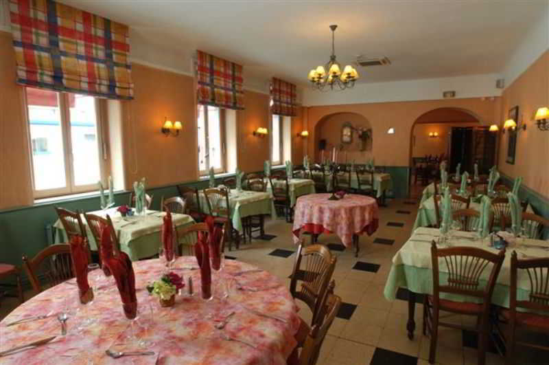 Logis Hotel De Bourgogne - Mâcon Restaurant bilde